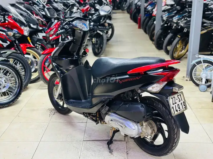 Мотосалон Thịnh Phát - Honda Vision 110 FI матовый черный сток 2014