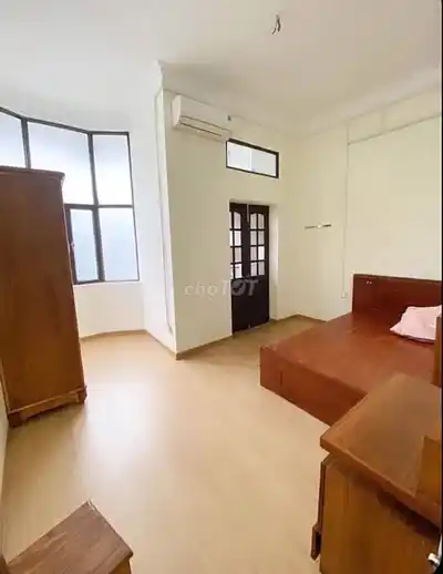 Трехэтажный дом на улице Ауко, Тейхо, 50 м²/этаж