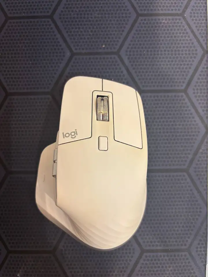 Мышь Logitech MX Master 3S