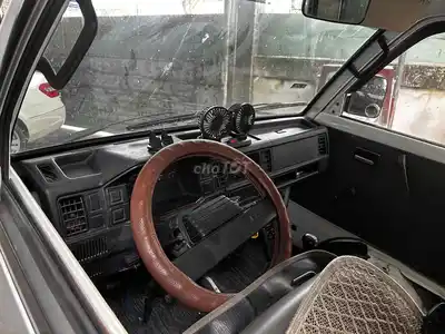Suzuki Carry 2005 белый 7 мест