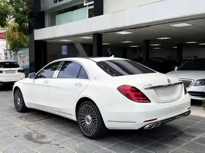 Mercedes-Benz S450L 2020 белый, 69 000 км