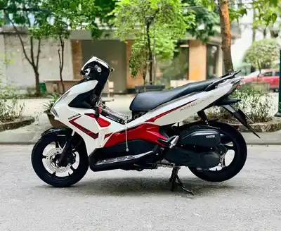 Honda Airblade 125, номера Ханоя