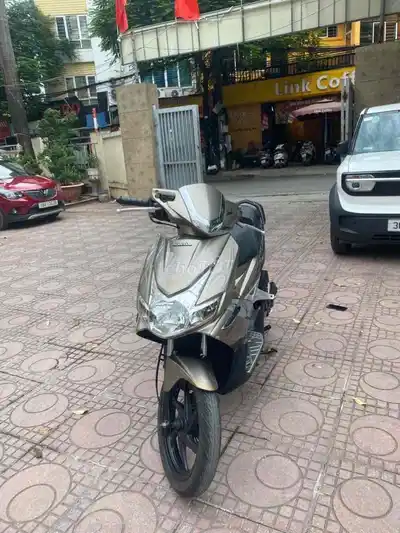 Honda Air Blade бронзово-золотой