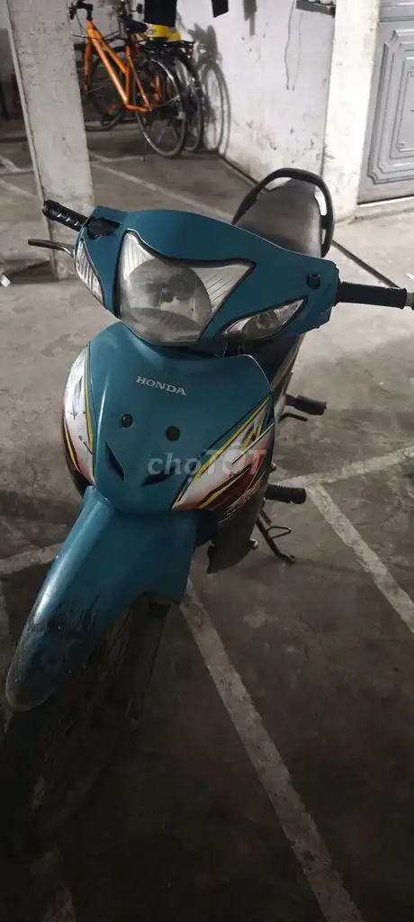 Honda Wave RS Xanh, механическая КПП