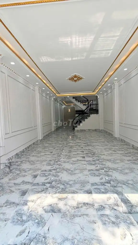 Аренда дома, фасад 303B Tan Son Nhi, phường Tan Son Nhi, quận Tan Phu