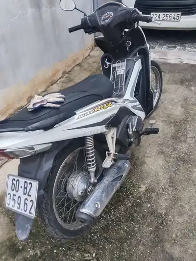 Honda Wave RSX 2015 белый