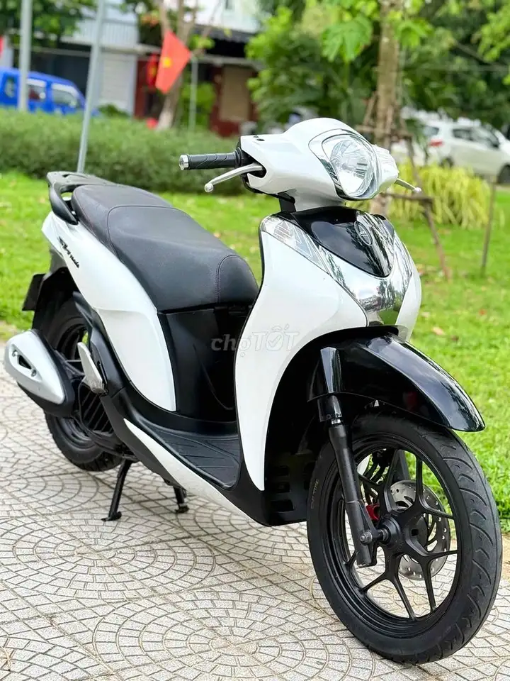 Honda SH Mode 2015 Бело-черный Smartkey