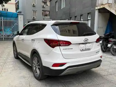 Hyundai Santa Fe 2016 2.4 AWD Белый 70000 км