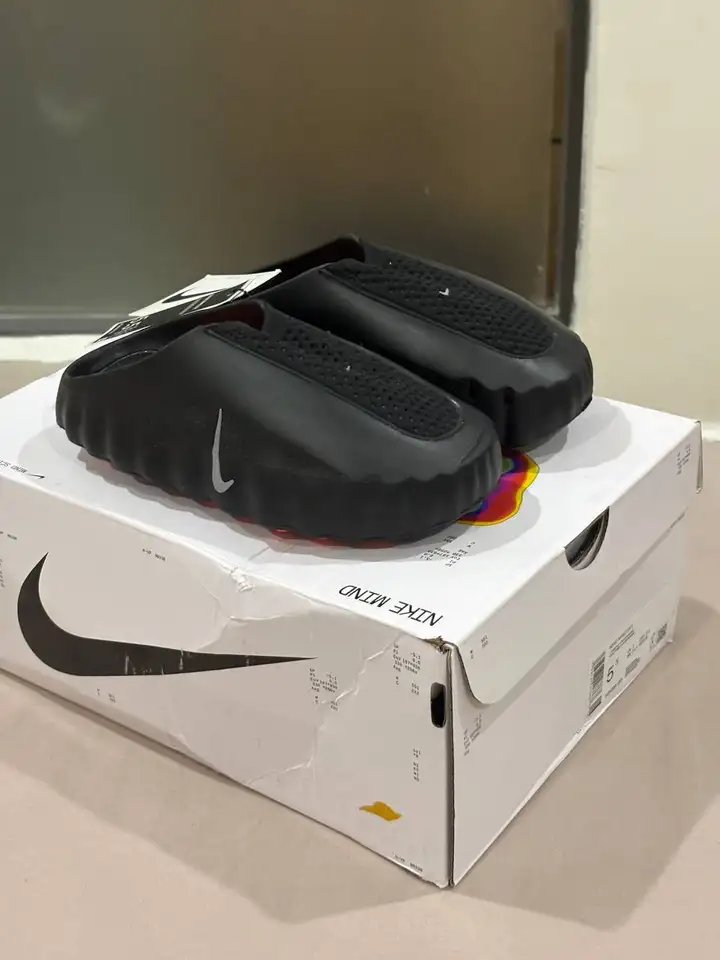 Тапки Nike 36 размер