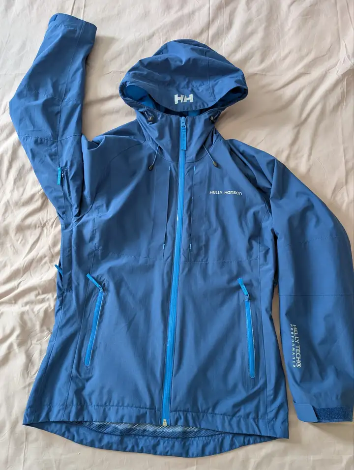 Женская ветровка Helly Hansen Mountain