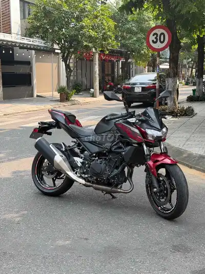 Красный черный ручной конический мотоцикл Kawasaki Z400