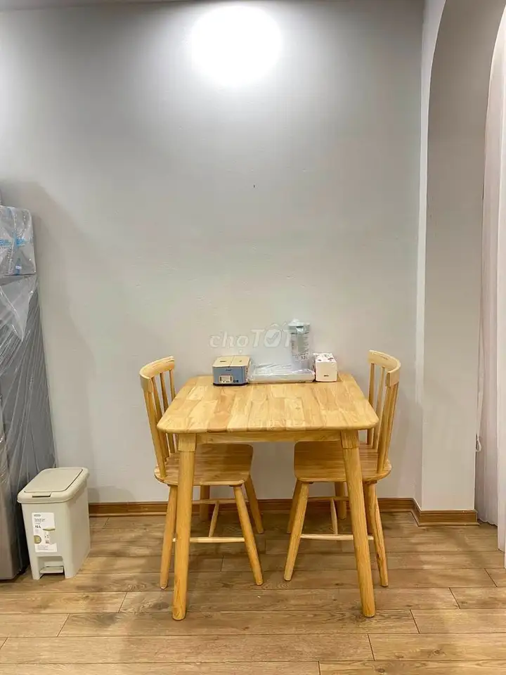 Phòng trọ full đồ, có ban công, gần Hồ Ngọc Khánh, Kim Mã