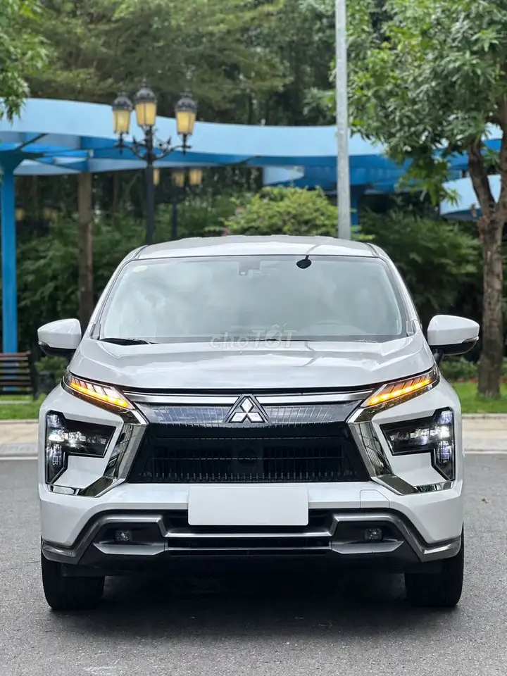 Mitsubishi Xpander Premium 2025 1.5AT Белый