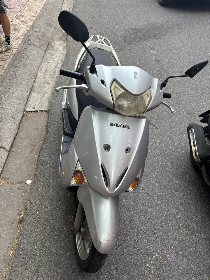 Honda Lead SC110