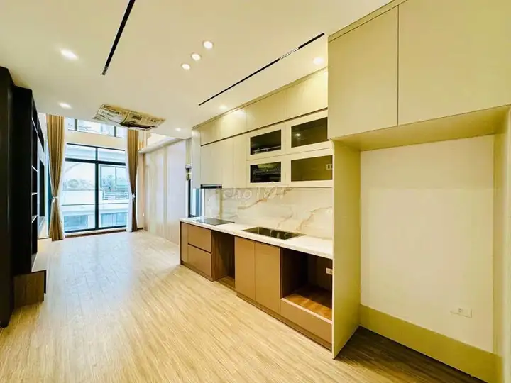 Nhà phố 7 tầng thang máy, 50m², 15 tỷ, Trạm, Vĩnh Tuy