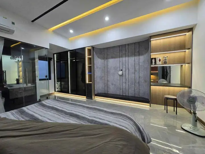 Дом 3 этажа, 3 спальни, 85 м²