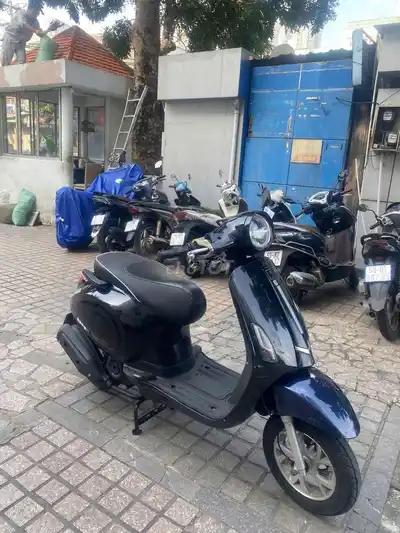 Скутер Vespa 50cc