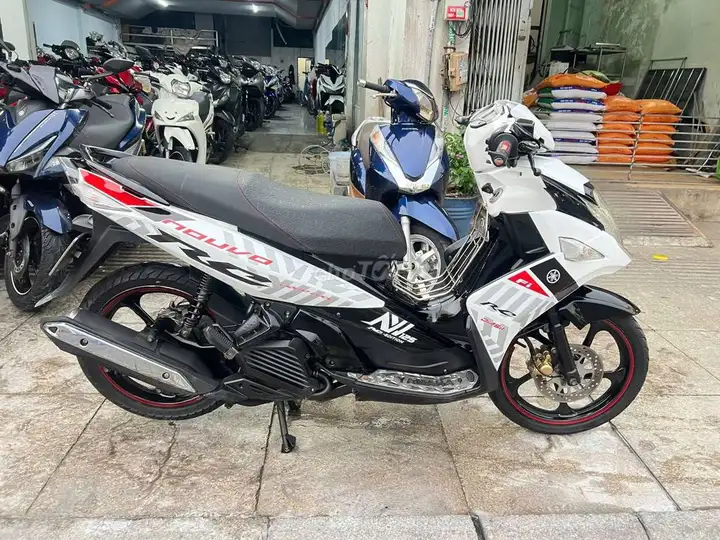 Yamaha Nouvo 6 2016 бело-черный б/у
