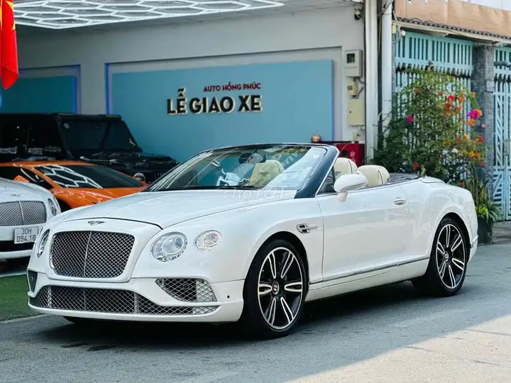 Bentley Continental GTC 2007, W12 6.0L, 552 л.с.