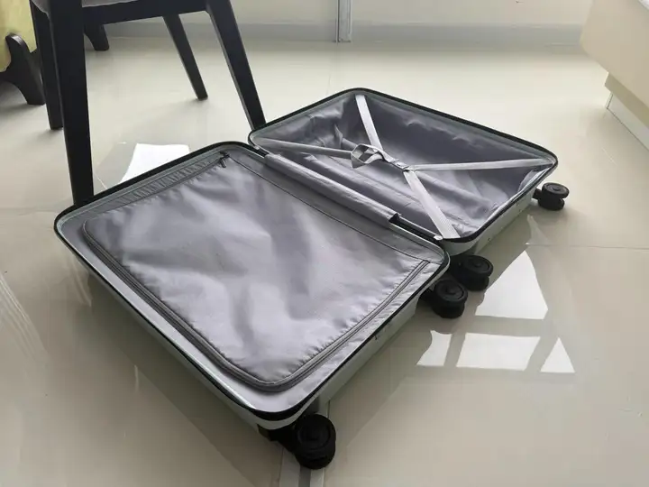 Чемодан Xiaomi Youth Edition 24"
