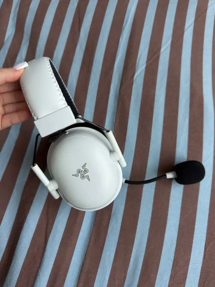 Наушники Razer BlackShark V2 Pro