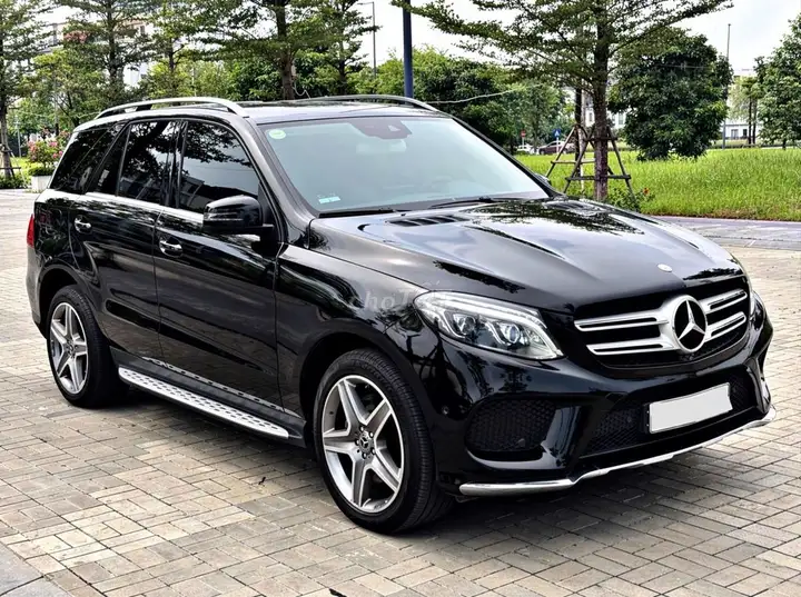 Mercedes-Benz GLE 400 SUV Черный