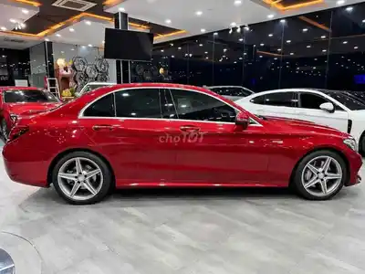 Mercedes-Benz C300 AMG Model 2016 W205 31 000 км