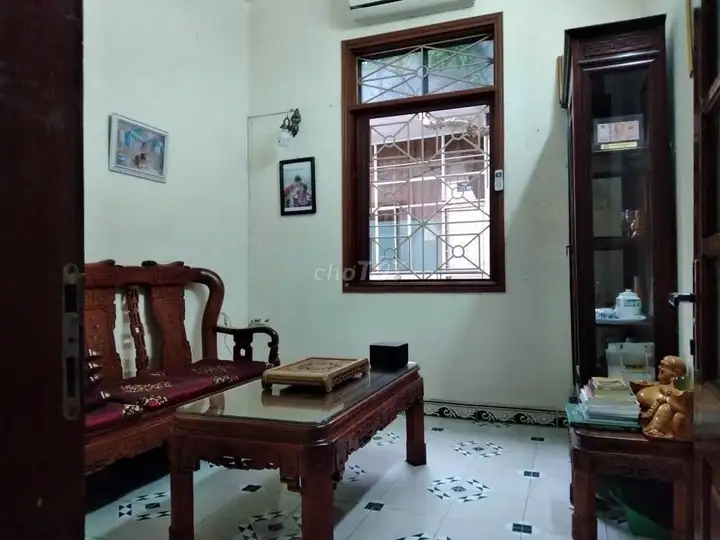 Cho thuê nhà riêng 45m2 x 4 tầng ngõ 3 Thái Hà, Đống Đa