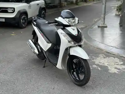 Продается мопед Honda SH 125cc, 2014 г.в., ключ Smartkey