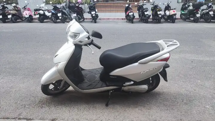 Honda Lead 110 (2008)