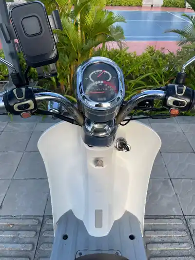 Скутер Scoopy Crea 50СС