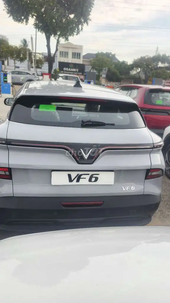 VinFast VF6 – от 97 млн, заберите авто сразу. Суперпредложение сентября