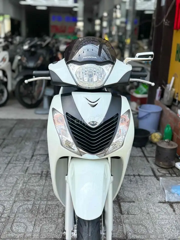 Honda SH 150i итальянской сборки, белый