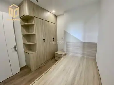 Квартира с 2 спальнями в Vinhomes Smart City
