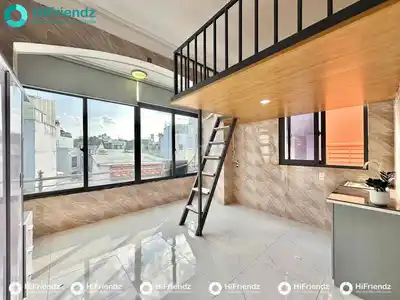 Комната с антресолью и мебелью в Танбине