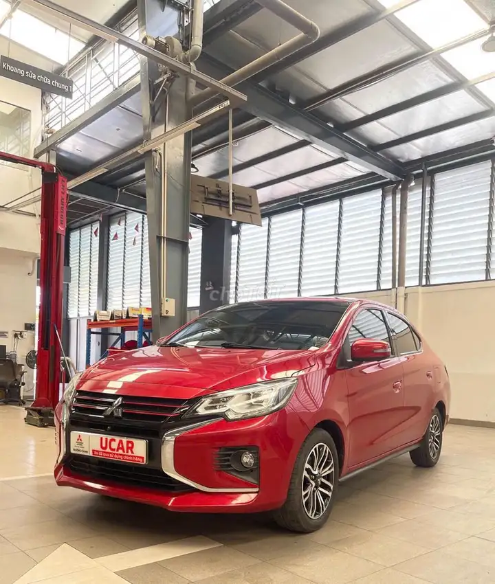 Mitsubishi Attrage 1.2L CVT-3, 2021 г.в., 46 700 км, срочная распродажа