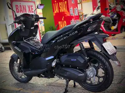 Honda Air Blade 125 2026 как новый, пробег 300 км, 9 владельцев
