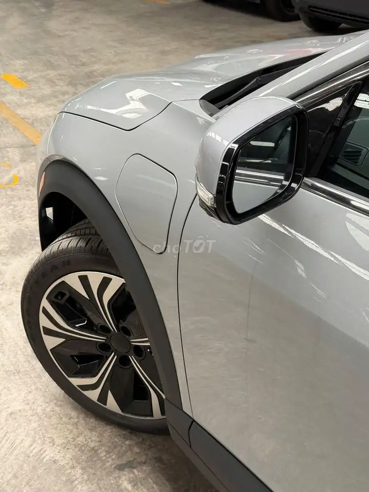 VinFast VF6 с поддержкой рассрочки 100% стоимости автомобиля