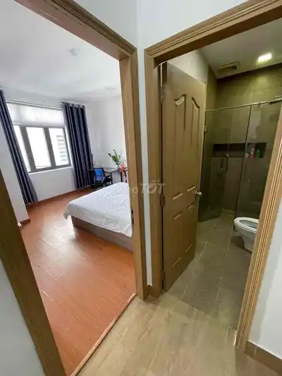 Сдается 3-этажный дом в переулке Во Нгуен Зяп рядом с Crowne Plaza