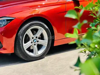 BMW 320i F30 LCI, высокий, 2018 г., камера 43000 км