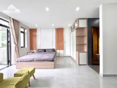 Сдаются апартаменты с мебелью и балконом, Район 3