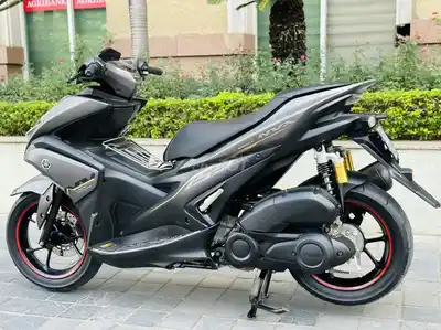 Yamaha NVX 155fi, серый. Оригинал, от собственника