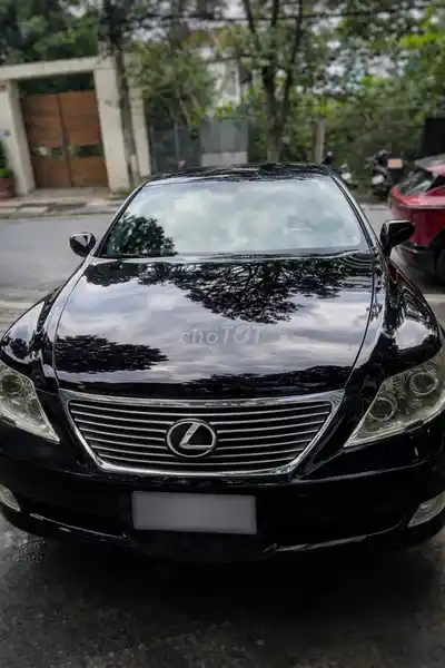 Lexus LS460 2007 Черный 100 тыс. км