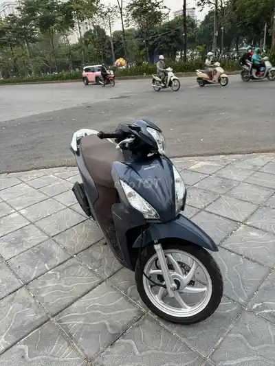 Honda Vision серый женский инжекторный
