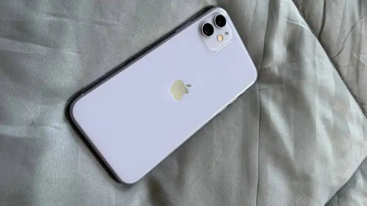 iPhone 11 64 ГБ