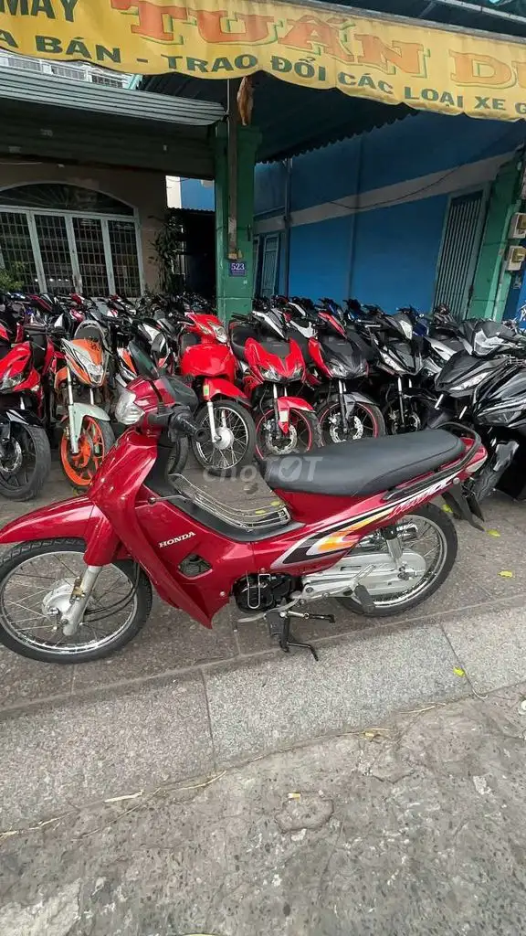 Honda Wave Alpha 2002, красная, механика
