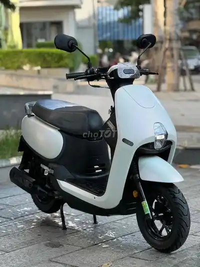 SYM Priti 50cc 2025 белый, без прав, отличное состояние