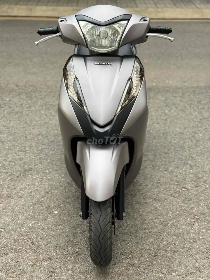 Honda Lead 125 рег. 12/2013, номера Хошимина, от собственника