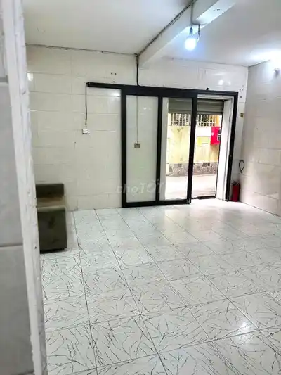 Сдаётся частный дом 40м² на Лак Лонг Куан, 2 этажа