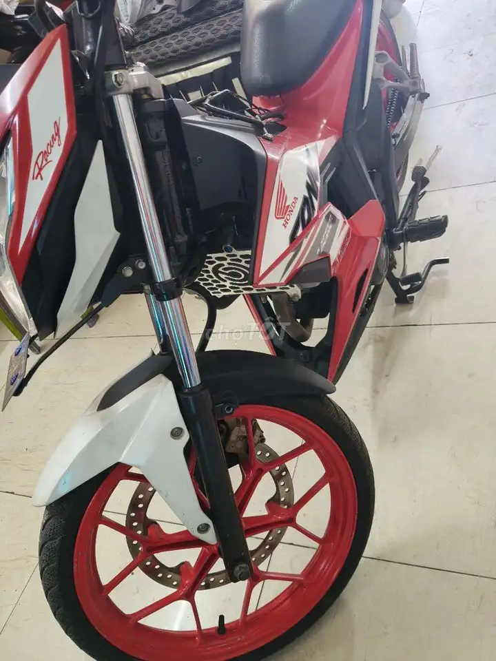 Honda Sonic 2018 красно-белый